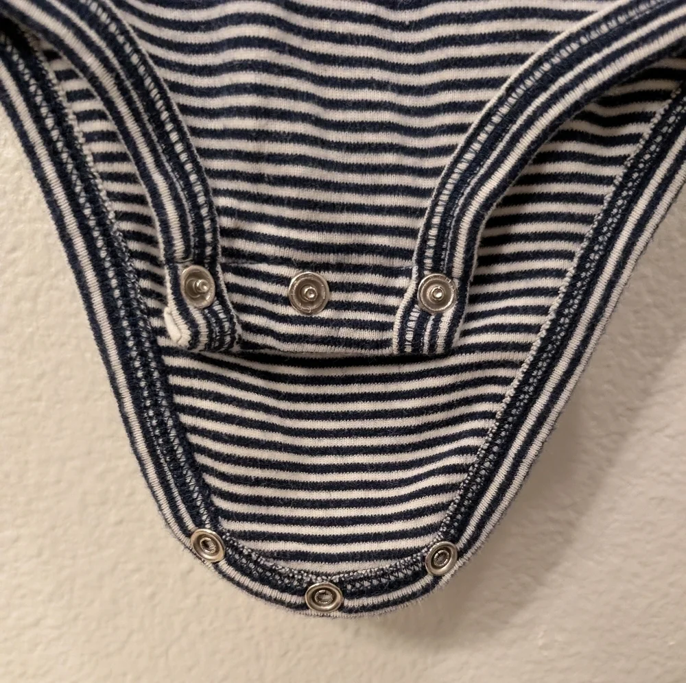 Onesie Set size 3-6 months